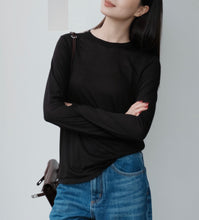 将图片加载到图库查看器,ÀIMAI Modal-Cashmere Long Sleeve Tee