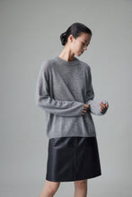 Load image into Gallery viewer, Celeste Premier Pure Cashmere Crewneck Sweater