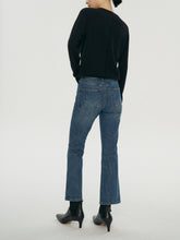 Load image into Gallery viewer, Deluxe Essential Premier Cashmere Round Neck Sweater