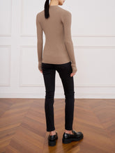 Cargar imagen en el visor de la galería, Edition Extra Fine Merino Wool Rib-Knitted Cardigan