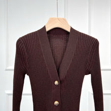 Cargar imagen en el visor de la galería, Edition Extra Fine Merino Wool Rib-Knitted Cardigan