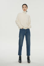 Load image into Gallery viewer, Kate Premier Cashmere Merino Wool Turtleneck Sweater