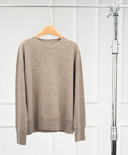 Load image into Gallery viewer, Clara Seamless Premier Cashmere Crew Neck Sweater