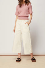 Load image into Gallery viewer, Pringle Sculpted Cashmere Short-Sleeve Knit Top