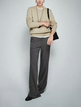 Charger l'image dans la galerie, Madeline Wool and Cashmere Round Neck Sweater