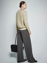 Charger l'image dans la galerie, Madeline Wool and Cashmere Round Neck Sweater