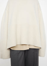 将图片加载到图库查看器,AURORA Heavyweight Cashmere Turtleneck Sweater