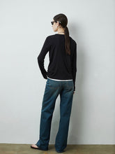 Charger l'image dans la galerie, SISLEY Round Neck Long Sleeve T-Shirt