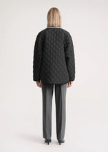 Charger l'image dans la galerie, Symbol Diamond-Pattern Round Neck Coat