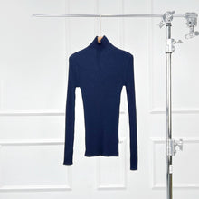 将图片加载到图库查看器,CLAIRE Merino Wool Turtleneck