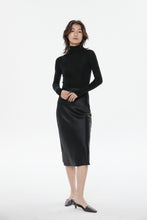 将图片加载到图库查看器,Rose Super Fine Seamless Merino Wool Turtleneck