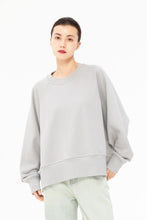 Charger l'image dans la galerie, Kyoto Round Neck Relaxed Sweatshirt