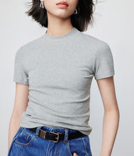 Charger l'image dans la galerie, Jade Tee Small High Round Neck