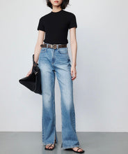 Charger l'image dans la galerie, Jade Tee Small High Round Neck