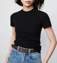 Charger l'image dans la galerie, Jade Tee Small High Round Neck