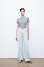 Charger l'image dans la galerie, Jade Tee Small High Round Neck