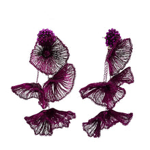 Cargar imagen en el visor de la galería, Kai Bloom Hand-Made Earrings