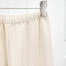 Cargar imagen en el visor de la galería, Cady Acetate Wide Leg Pants (300g)