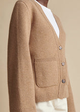Charger l'image dans la galerie, Scarlet Heavyweight Premier Cashmere Cardigan