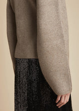 Charger l'image dans la galerie, Scarlet Heavyweight Premier Cashmere Cardigan