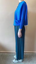Load image into Gallery viewer, Goffer Gilda Pleated Blouse