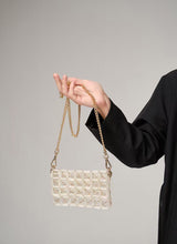 Cargar imagen en el visor de la galería, Gia Glamour Bead Purse