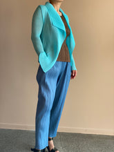 Load image into Gallery viewer, Bouquet Breeze Cardigan