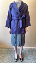Cargar imagen en el visor de la galería, ÀIMAI Bathrobe Cropped Cashmere Wool Coat