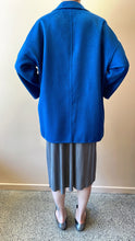 Cargar imagen en el visor de la galería, ÀIMAI Bathrobe Cropped Cashmere Wool Coat