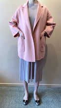 Cargar imagen en el visor de la galería, ÀIMAI Bathrobe Cropped Cashmere Wool Coat
