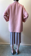 Cargar imagen en el visor de la galería, ÀIMAI Bathrobe Cropped Cashmere Wool Coat