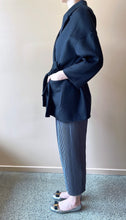 Cargar imagen en el visor de la galería, ÀIMAI Bathrobe Cropped Cashmere Wool Coat