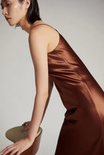 Cargar imagen en el visor de la galería, Anaïs Charmeuse Dress