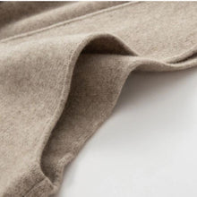 Charger l'image dans la galerie, Naturalway Pure Cashmere Deep V-Neck Vest