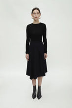 Cargar imagen en el visor de la galería, Sophia Premier Merino Wool Wrap Skirt