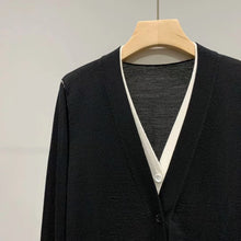 Charger l'image dans la galerie, Memaire Double-Layered Extra Fine Merino Cardigan