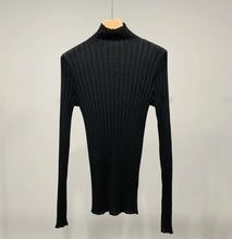 Load image into Gallery viewer, Palmi Pit-line Turtleneck Sweater