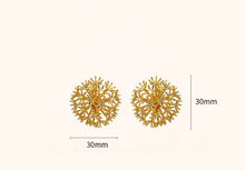 Cargar imagen en el visor de la galería, Whimsical Tanpopo Earrings