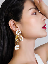 将图片加载到图库查看器,Enamel Monkey and Tipani Flower Earrings