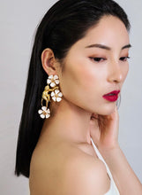 将图片加载到图库查看器,Enamel Monkey and Tipani Flower Earrings