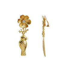 Load image into Gallery viewer, Mignonne Earrings