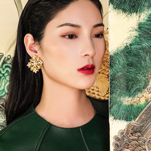 Load image into Gallery viewer, Golden Grace Earrings