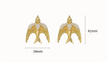将图片加载到图库查看器,Swallow’s Flight Zircon Clip Earrings