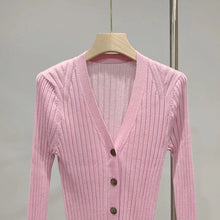 Cargar imagen en el visor de la galería, Wendy Merino Cardigan