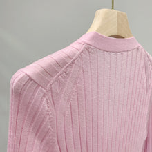 Cargar imagen en el visor de la galería, Wendy Merino Cardigan