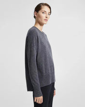 Load image into Gallery viewer, Karenia Premier Cashmere Sweater