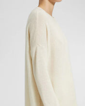 Load image into Gallery viewer, Karenia Premier Cashmere Sweater