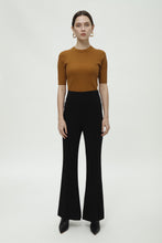 将图片加载到图库查看器,Amber Flared Black Pants