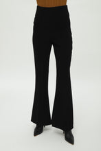将图片加载到图库查看器,Amber Flared Black Pants