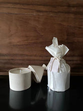 将图片加载到图库查看器,Scented Candle in Earthenware Pot